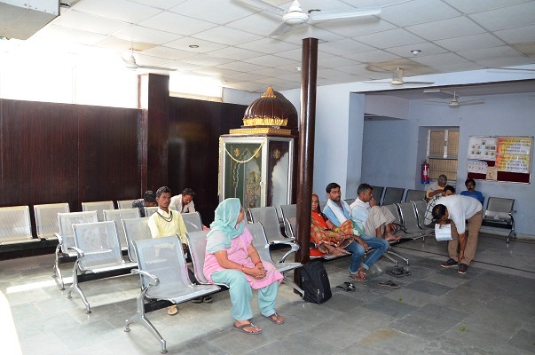 maa saraswati hospital in mathura, best eye hospital in mathura, eye hospital in mathura, orthopedic hospital in mathura, dental hospital in mathura, best gynae  hospital in  mathura, gynecology hospital in  mathura